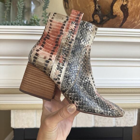 Korks Leyland Snakeskin Embosed Square Toe Western Booties - Picture 1 of 11